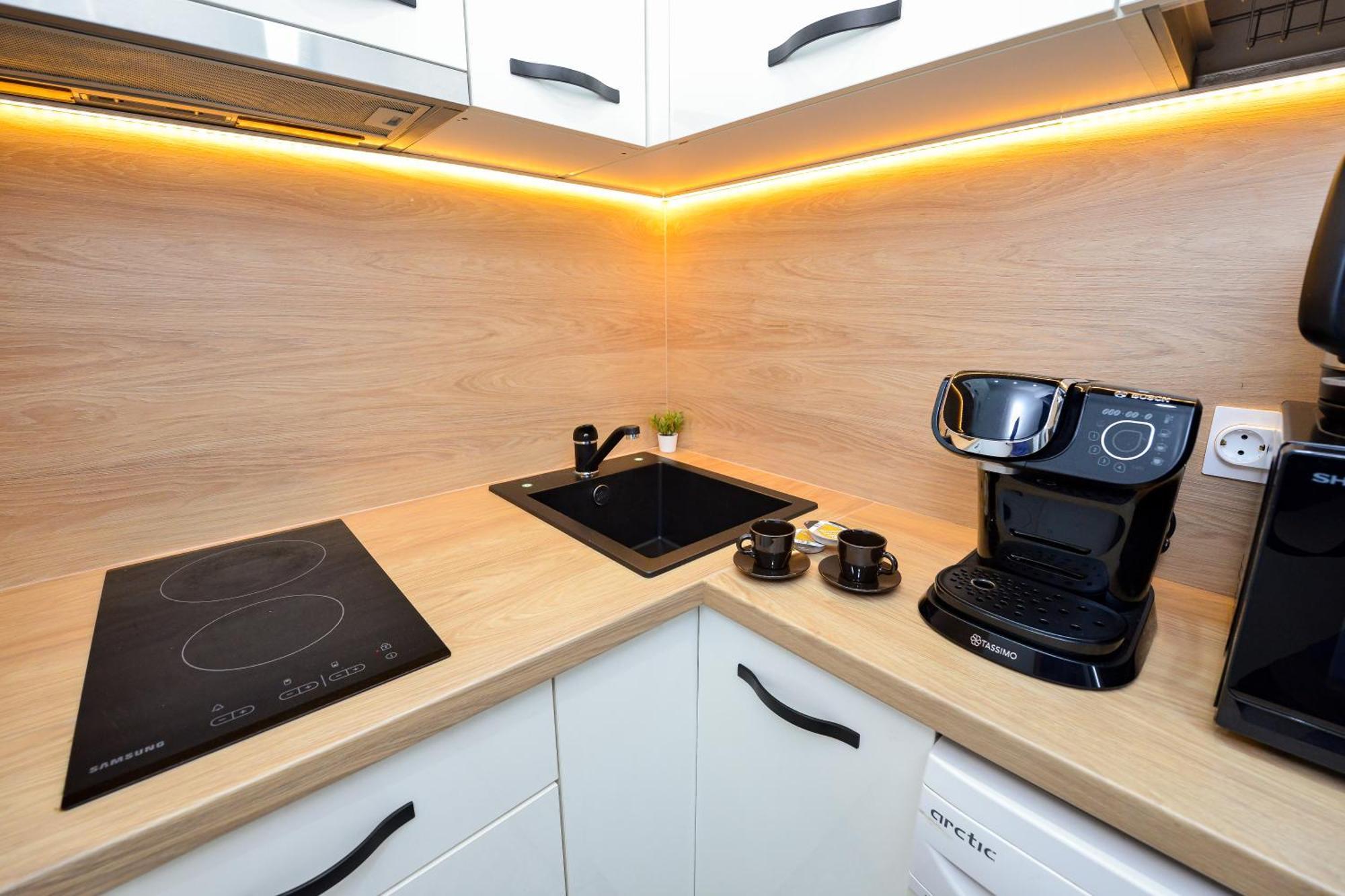 Tower By Grand Accommodation Boekarest Kamer foto