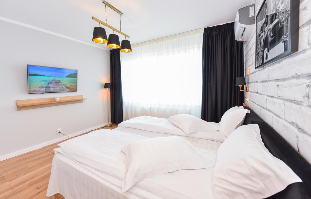 Tower By Grand Accommodation Boekarest Buitenkant foto