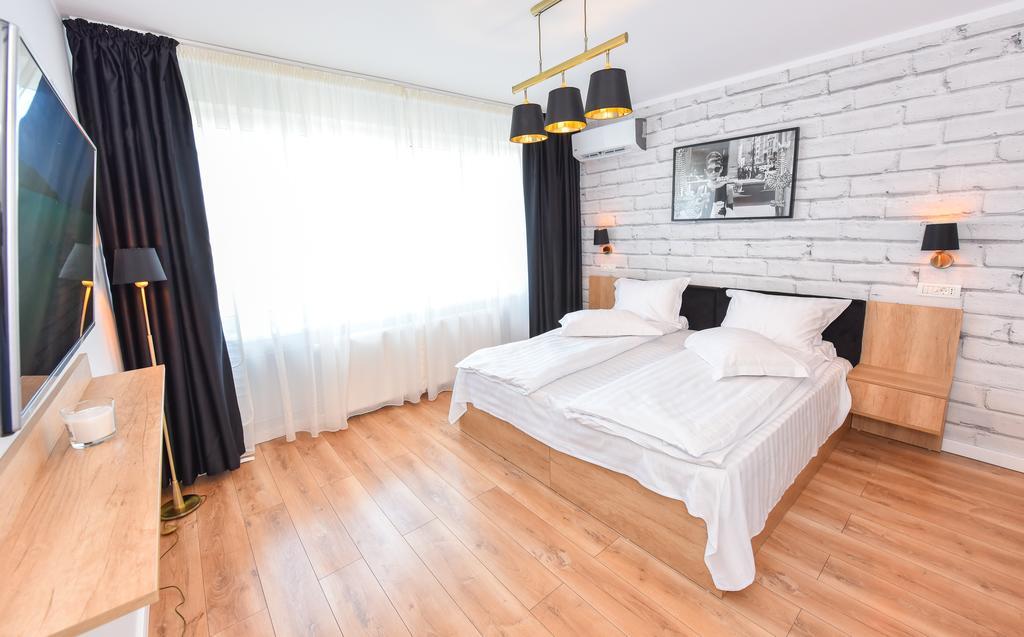 Tower By Grand Accommodation Boekarest Buitenkant foto